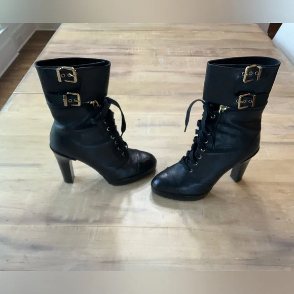 Diesel Black Lace-Up Women's Boots with three different zip-on cuffs - Picture 8 of 16